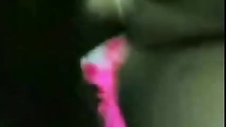 懷孕的婊子熱與假陽具亂搞帽子