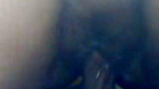 老妓女維羅尼卡被撞在一個建築工地上