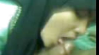 達里亞讓那個男人他媽的在相機上