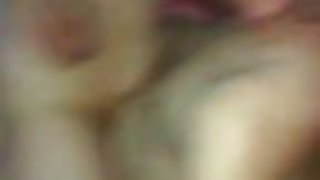 皮卡爾誘惑她和兩個弓的性交俄羅斯女朋友